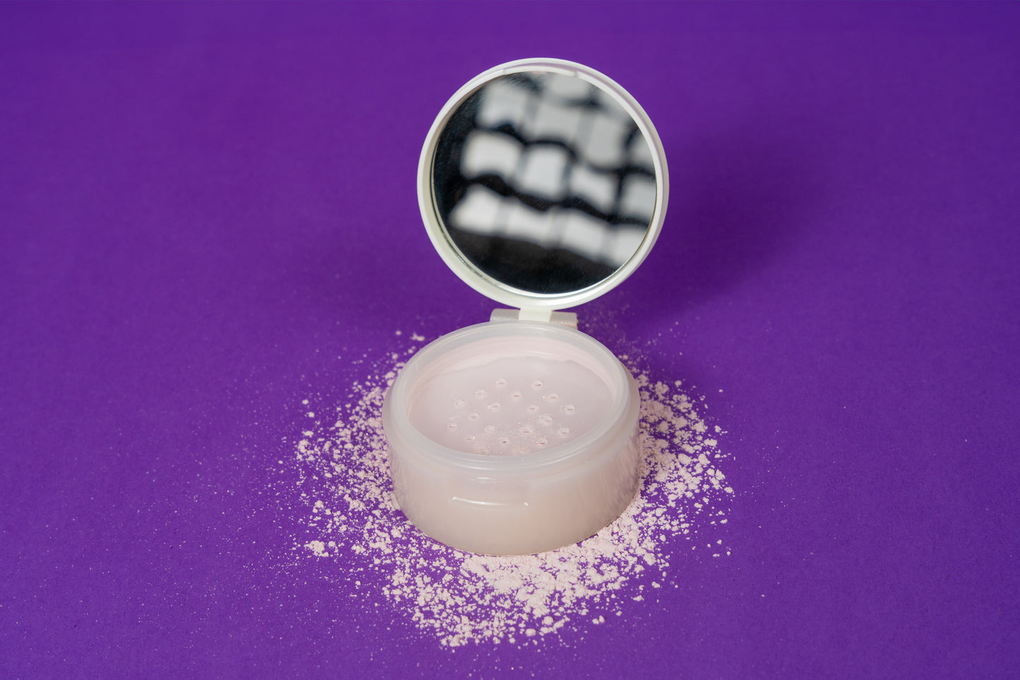 Butaé Super Oil Control Loose Powder - Pre-Order